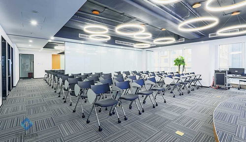 550㎡現代簡約辦公空間裝修案例 高效美學與人文關懷的融合